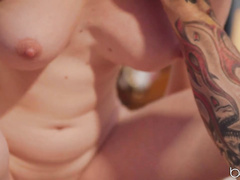 Redhead MILF Lenina Crowe Pleasures Tattooed Guy in Bed